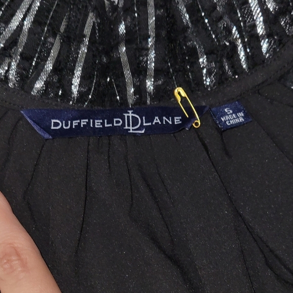 Duffield Lane Black Metallic Stripes Tiered Puff Sleeve Whimsygoth Holiday Dress - Picture 11 of 13